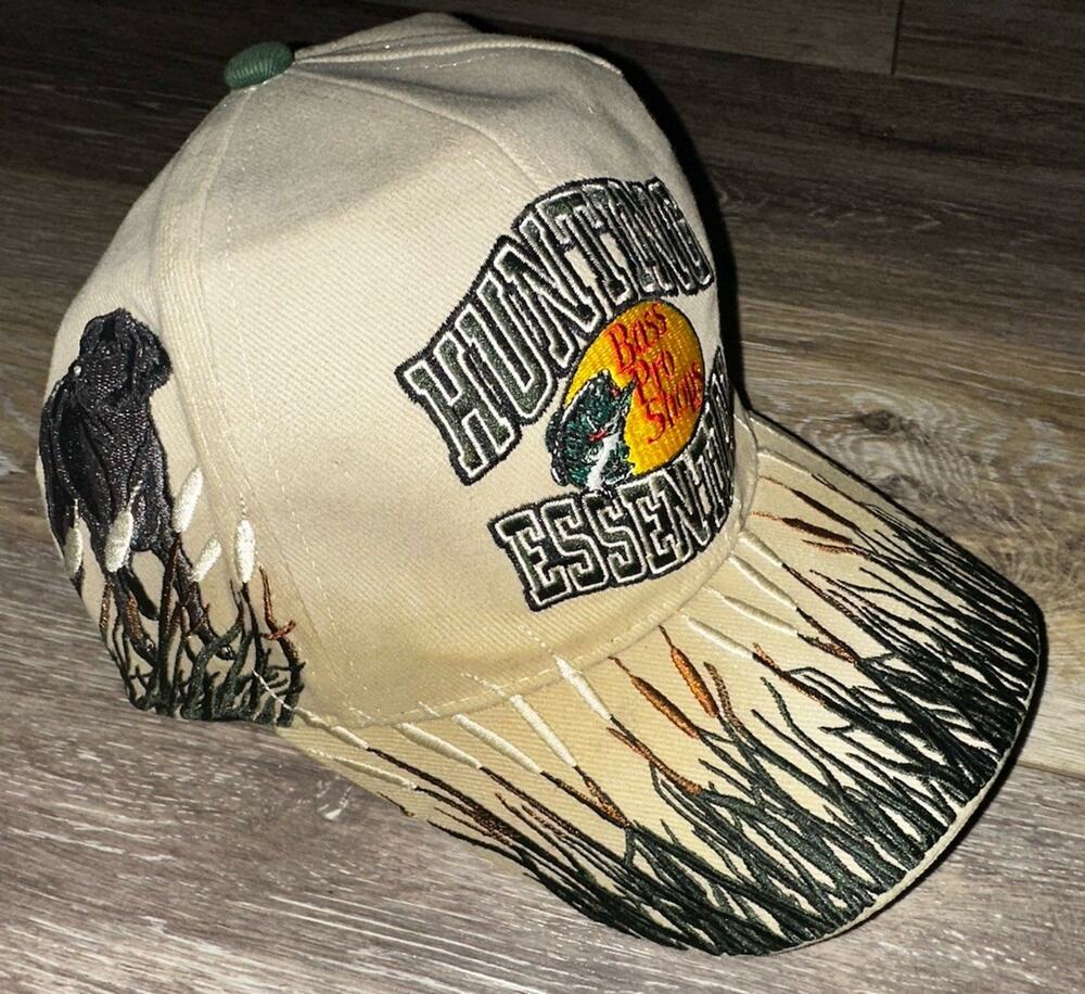 RARE Bass Pro Shops Hunting Essentials Snap Back Duck Buck Shot Cat Tail Dog